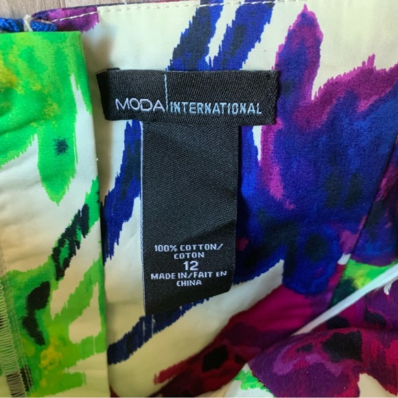 NWOT - Victoria’s Secret Floral Corset Dress - Picture 8 of 8